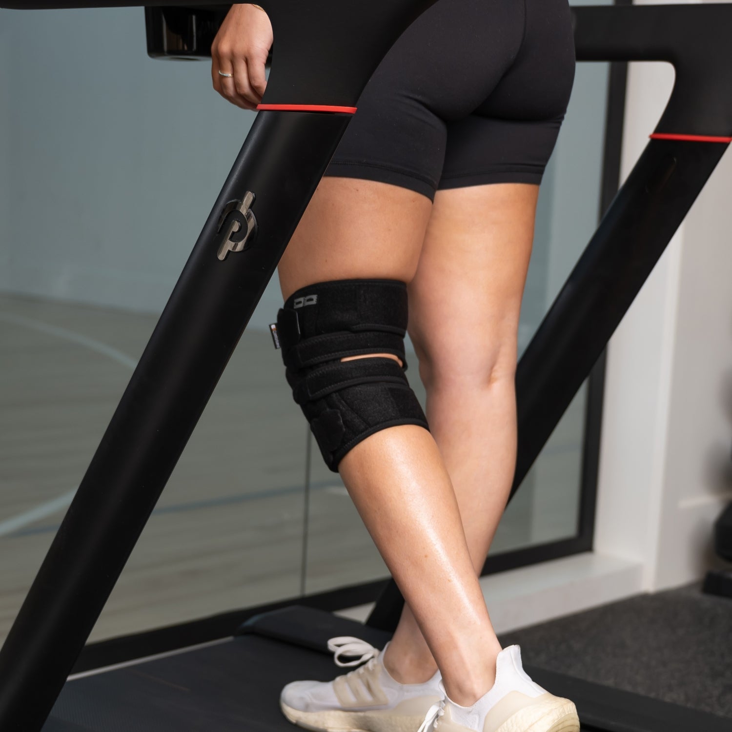 Adjustable Knee Brace with Side Stabilizers